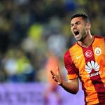 Galatasaray's Burak Yilmaz reacts during the Turkish Sport Toto Super League football match  Fenerbahce vs Galatasaray at the Fenerbahce Sukru Saracoglu Stadium, in Istanbul, on March 8, 2015. AFP PHOTO /OZAN KOSE        (Photo credit should read OZAN KOSE/AFP/Getty Images)